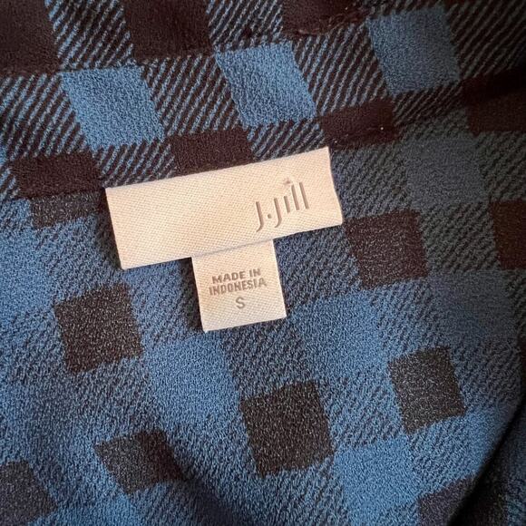J Jill layered Long button-down front tunic blouse Size Small EUC - Picture 3 of 6